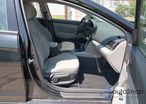 2018 Hyundai Elantra Value Edition из США, поврежденный, VIN 5NPD84LF4JH215340